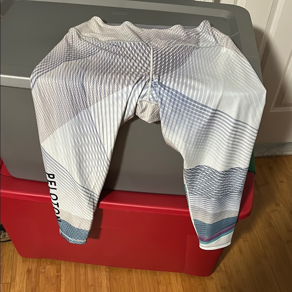 Peloton Leggings - White and Blue